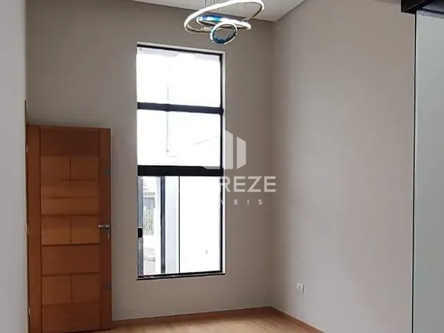 Casa com 165m² 3 quartos e 1 banheiro, à venda, no bairro Residêncial Joaquim Vicente de Castro em Apucarana