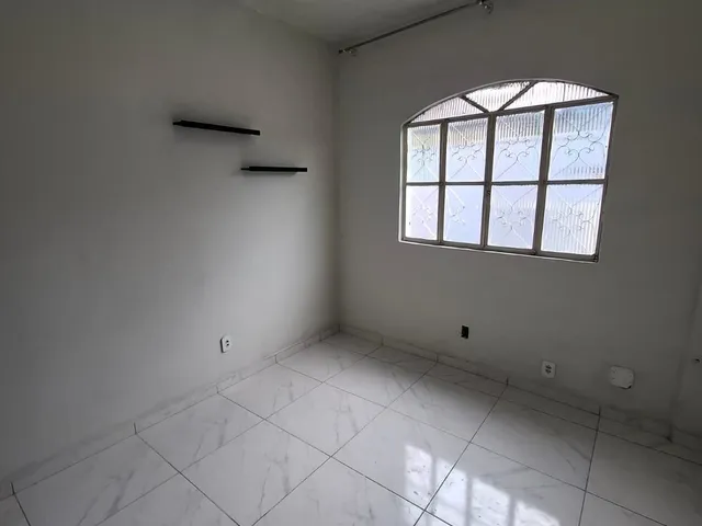 Casa com 59m² 2 quartos e 1 banheiro, à venda, no bairro Marechal Hermes em Rio de Janeiro