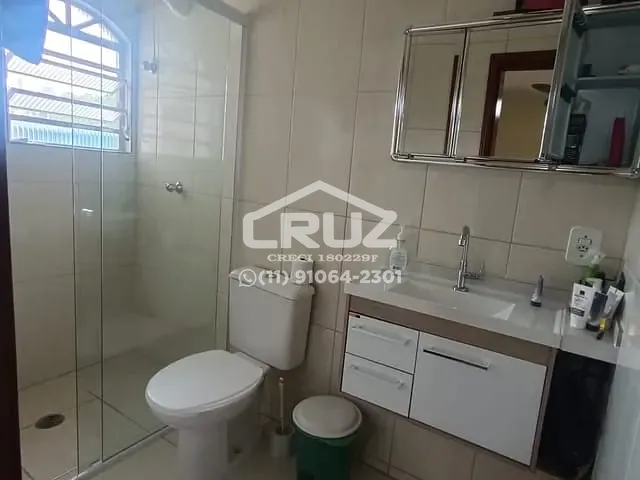 Casa 4 quartos e 5 banheiros, para alugar, no bairro Laranjeiras em Caieiras