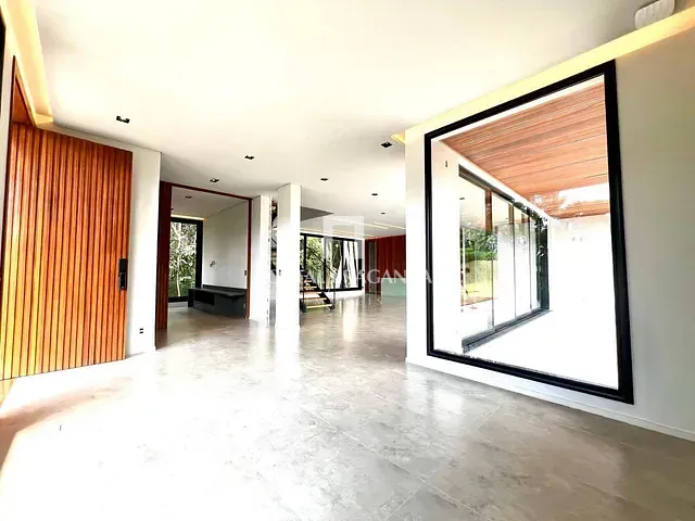 Casa com 1780m² 3 quartos e 5 banheiros, à venda, no bairro Condomínio Jardim das Palmeiras em Bragança Paulista