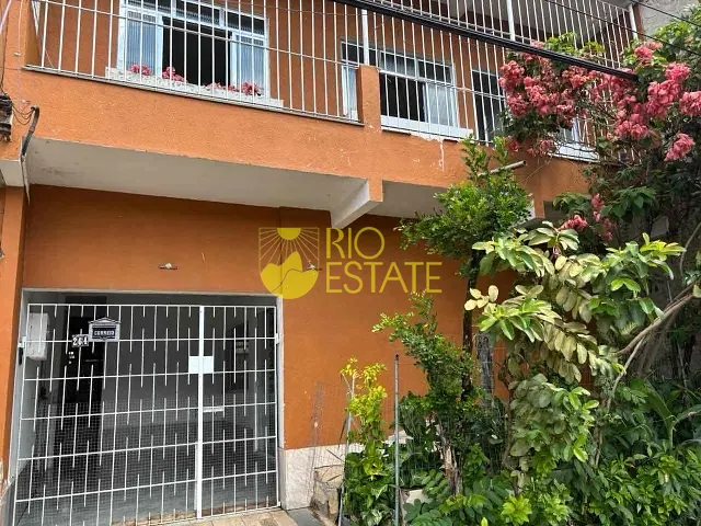 Casa com 170m² 4 quartos e 2 banheiros, à venda, no bairro Dom Bosco em Volta Redonda