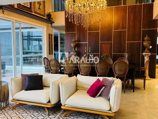 Casa com 525m² 4 quartos e 4 banheiros, à venda, no bairro Barra em Balneário Camboriú