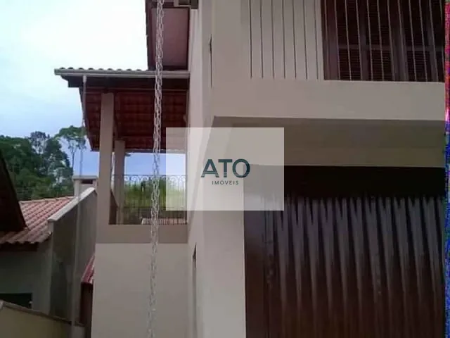 Casa com 360m² 3 quartos e 2 banheiros, à venda, no bairro Centro em São João Batista