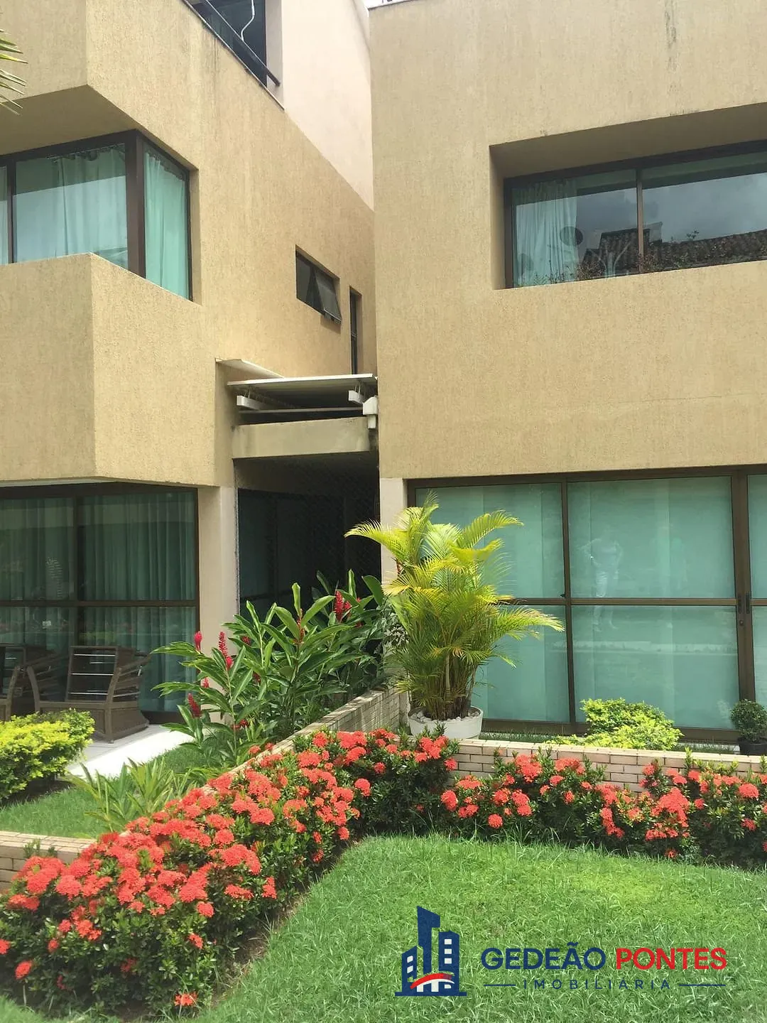 Casa, 4 quartos, 240 m² - Foto 24
