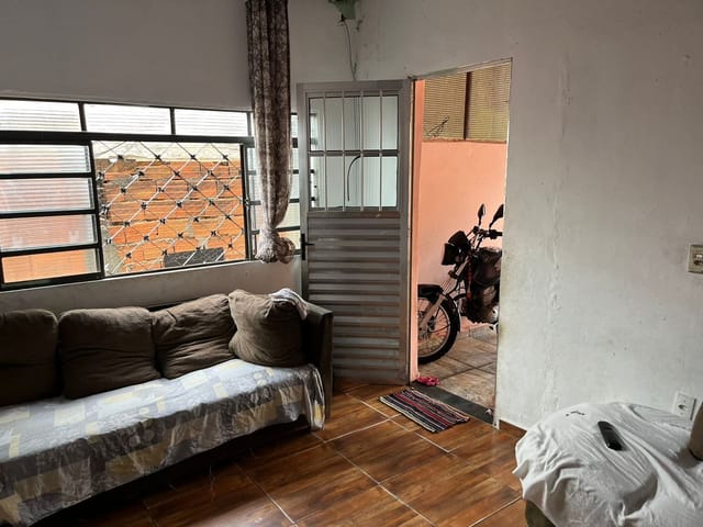 Casa 2 quartos e 1 banheiro, à venda, no bairro Loteamento Residencial Novo Mundo em Campinas