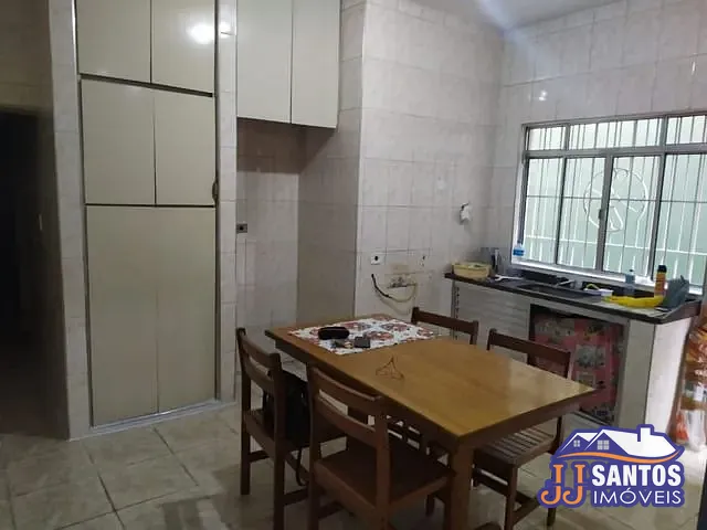 Casa com 214m² 7 quartos e 4 banheiros, à venda, no bairro Cidade Mãe do Céu em São Paulo