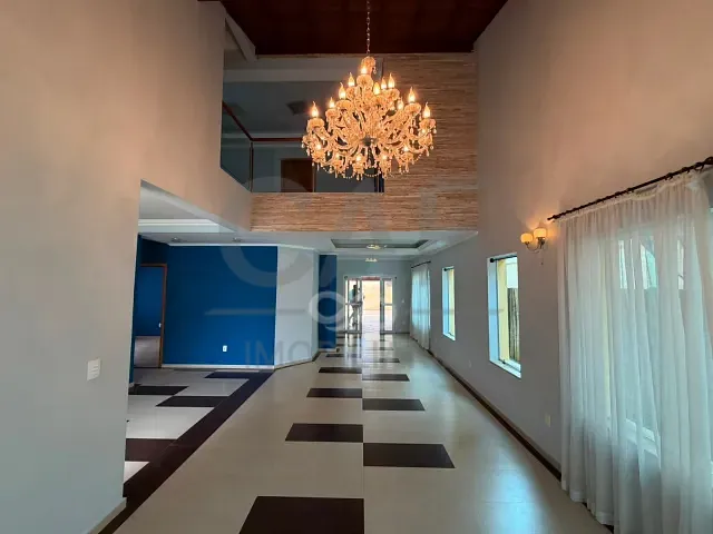 Casa com 440m² 3 quartos e 5 banheiros, para alugar, no bairro Residencial Nova Holanda em Holambra