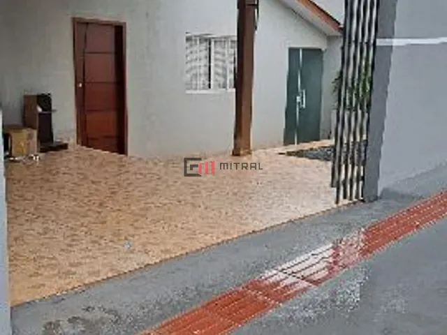 Casa 2 quartos e 1 banheiro, à venda, no bairro Conjunto Habitacional Jamile Dequech em Londrina