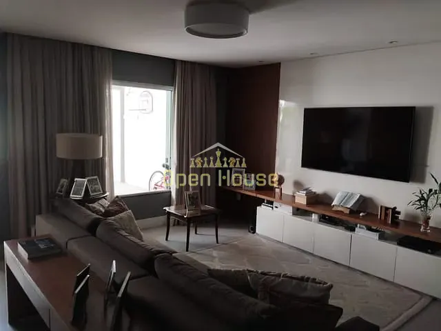 Casa com 336m² 4 quartos e 4 banheiros, à venda, no bairro Provence I em Volta Redonda