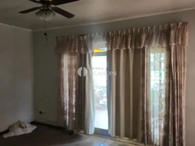 Casa com 499m² 3 quartos e 1 banheiro, à venda, no bairro Centro em Artur Nogueira