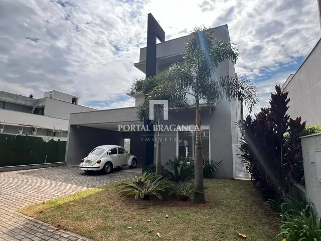 Casa com 373m² 3 quartos e 6 banheiros, à venda ou para alugar, no bairro Condomínio Residencial Fazenda Santa Helena em Bragança Paulista