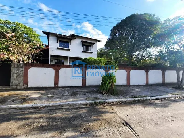 Casa com 3030m² 4 quartos e 4 banheiros, à venda ou para alugar, no bairro São José do Imbassaí em Maricá