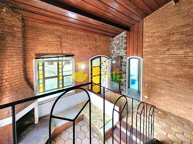 Casa com 449m² 5 quartos e 3 banheiros, à venda, no bairro Penado em Itatiaia