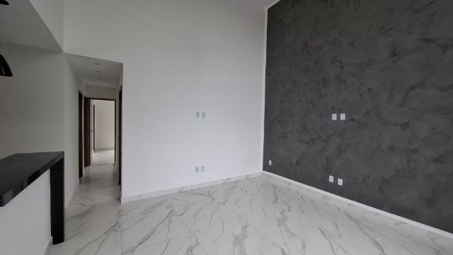 Casa com 480m² 3 quartos e 3 banheiros, à venda, no bairro Jardim Atlântico Leste (Itaipuaçu) em Maricá