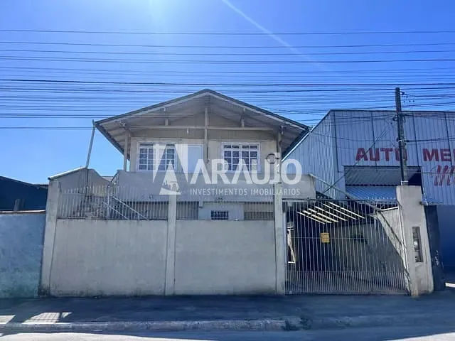 Casa com 213m² 8 quartos e 4 banheiros, à venda, no bairro São Vicente em Itajaí