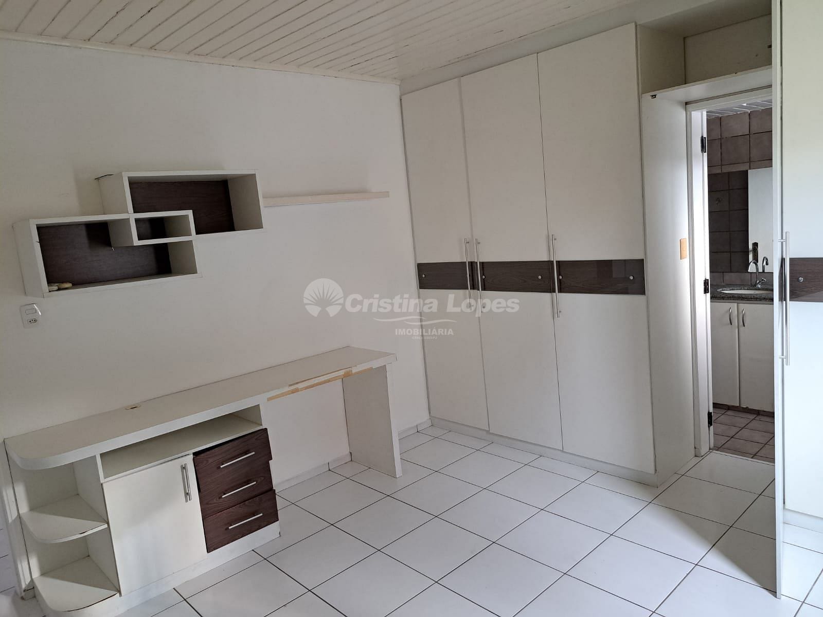Casa, 5 quartos, 303 m² - Foto 4
