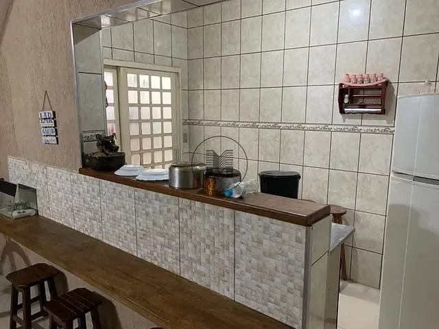 Casa com 140m² 3 quartos e 2 banheiros, à venda, no bairro Jardim Esperança em Guaratinguetá
