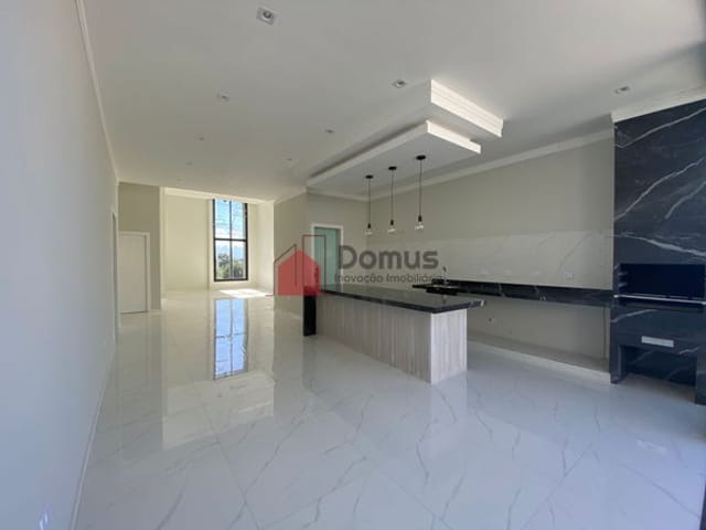 Casa com 406m², à venda, no bairro Loteamento Residencial Reserva dos Lagos em Pindamonhangaba