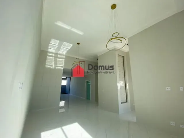 Casa com 406m², à venda, no bairro Loteamento Residencial Reserva dos Lagos em Pindamonhangaba