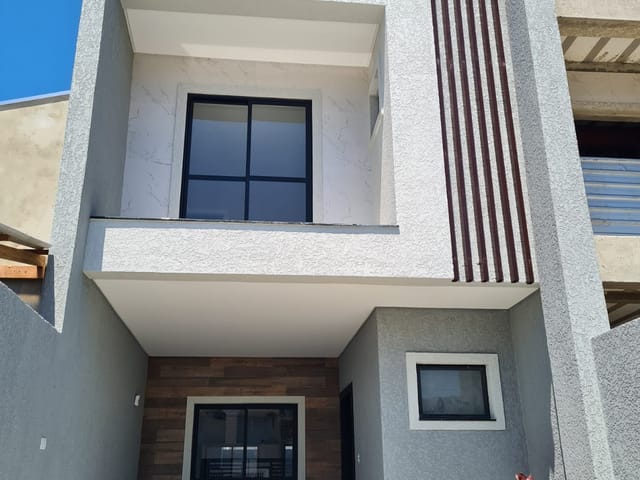 Casa à venda, no bairro Morretes em Itapema