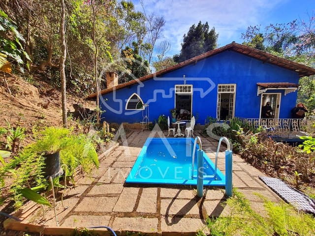 Foto do Casa - Casa com 3 dormitórios à venda, 150 m² por R$ 700.000,00 - Cuiabá - Petrópolis/RJ | Istelet Imóveis