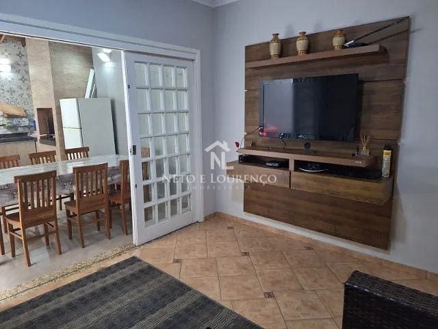 Casa, 3 quartos, 200 m² - Foto 4