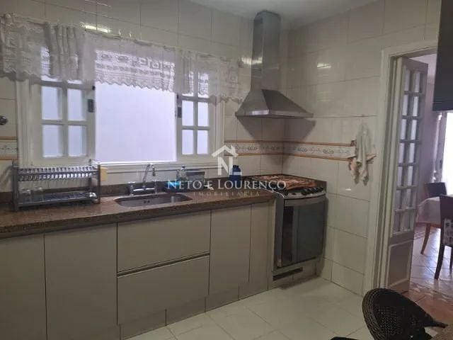 Casa, 3 quartos, 200 m² - Foto 10