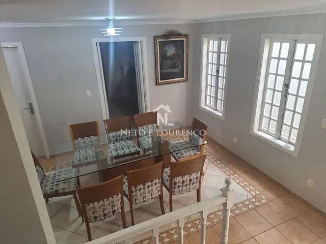 Casa, 3 quartos, 200 m² - Foto 2