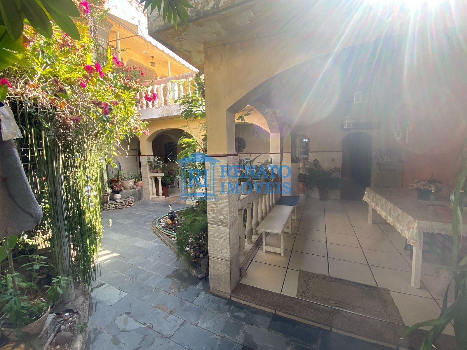 Casa, 4 quartos, 185 m² - Foto 1