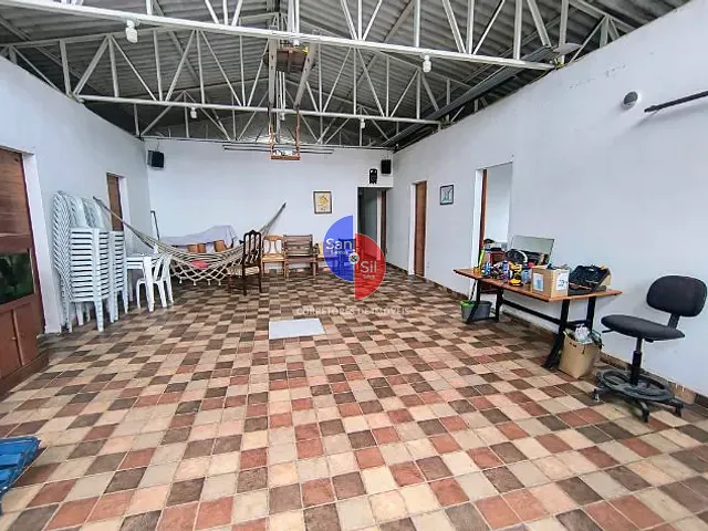 Casa com 720m² 11 quartos e 4 banheiros, à venda, no bairro Ipiranga (Guia de Pacobaíba) em Magé