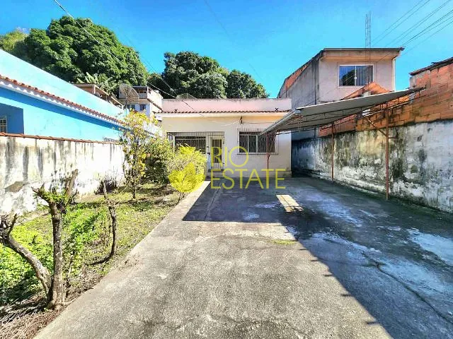 Casa 2 quartos e 1 banheiro, à venda, no bairro Retiro em Volta Redonda
