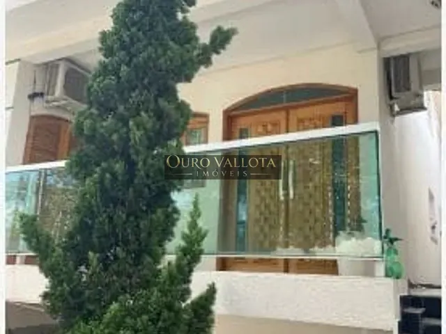 Casa com 350m² 4 quartos e 5 banheiros, à venda, no bairro Vila Independência em São Paulo