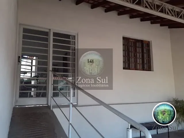 Casa com 100m² 2 quartos e 1 banheiro, à venda, no bairro Vila Fiori em Sorocaba