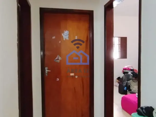 Casa com 360m² 3 quartos e 2 banheiros, à venda, no bairro Martim de Sá em Caraguatatuba