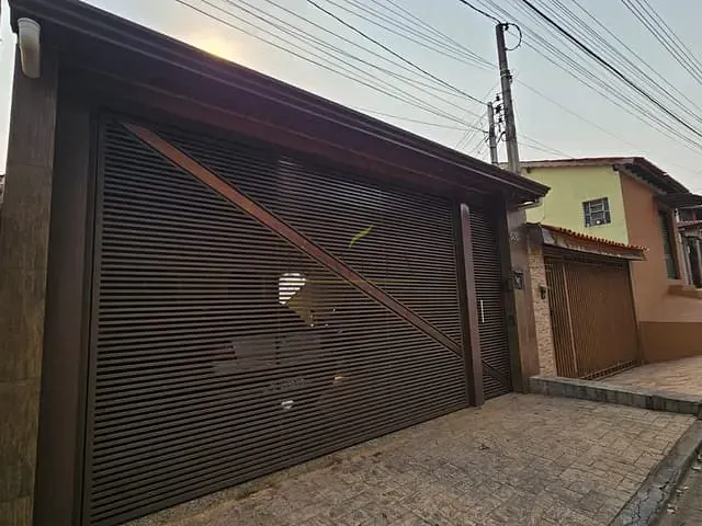 Casa 3 quartos e 3 banheiros, à venda, no bairro Jardim Sudô em Piracaia