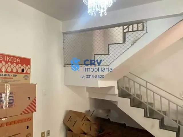 Casa com 200m² 3 quartos e 3 banheiros, à venda, no bairro Pinheiros em Londrina