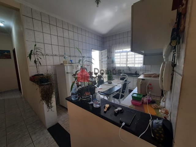 Casa com 250m², à venda, no bairro Residencial Mombaça em Pindamonhangaba