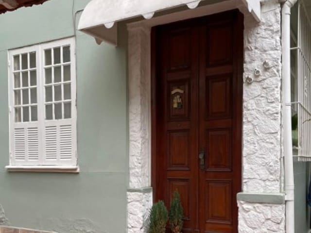 Casa à venda, no bairro Centro em Petrópolis