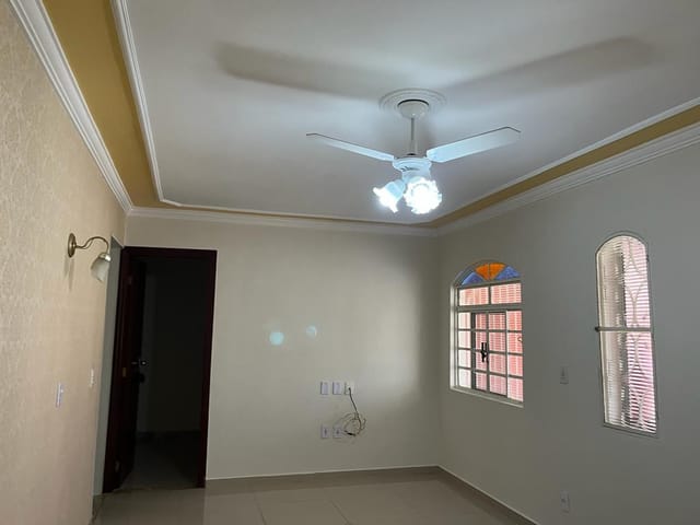 Casa com 200m² 3 quartos e 2 banheiros, à venda, no bairro Vila Padre Manoel de Nóbrega em Campinas
