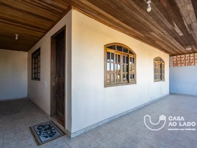 Casa com 203m² 3 quartos e 2 banheiros, à venda, no bairro Boa Vista em Curitiba