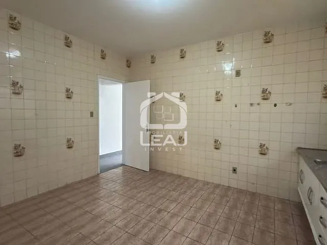 Casa com 170m² 3 quartos e 2 banheiros, para alugar, no bairro Vila Dinorah em São Paulo