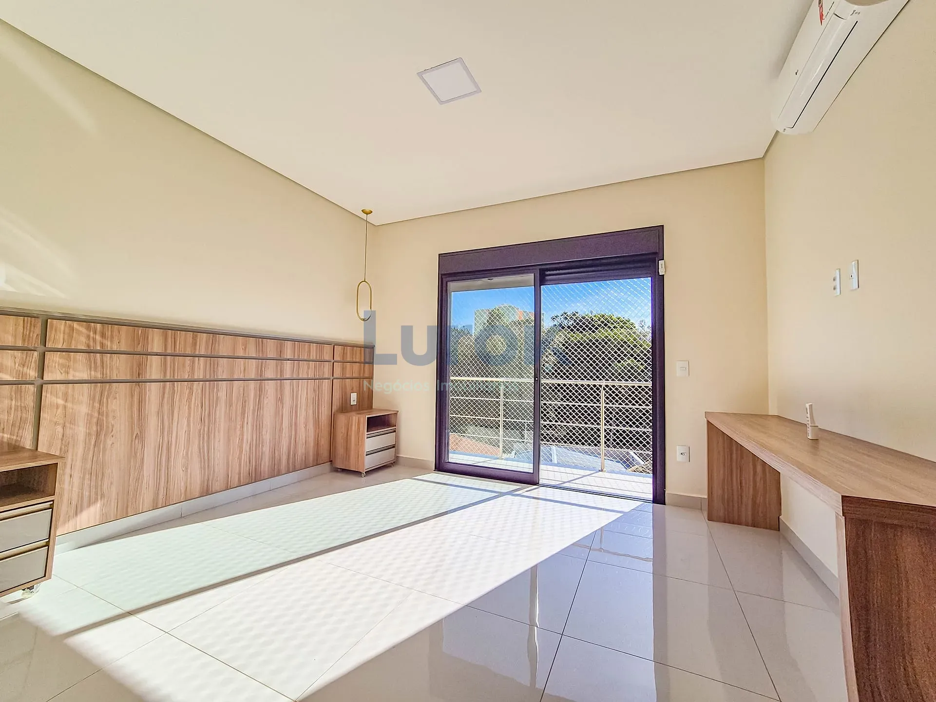 Casa, 3 quartos, 240 m² - Foto 15
