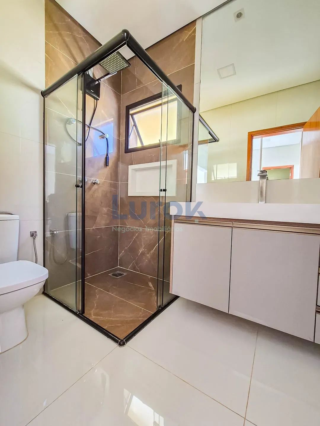 Casa, 3 quartos, 240 m² - Foto 18