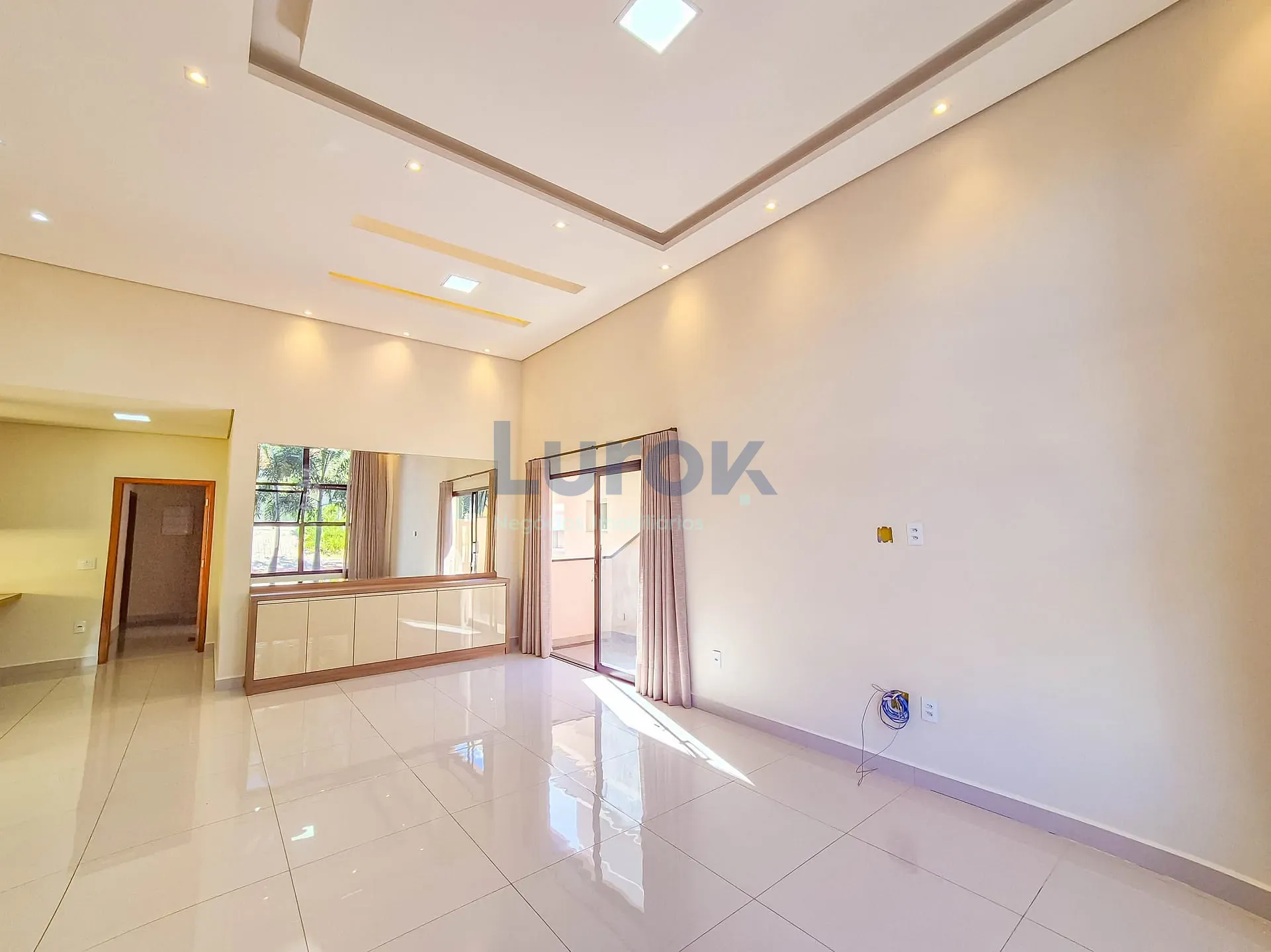 Casa, 3 quartos, 240 m² - Foto 4