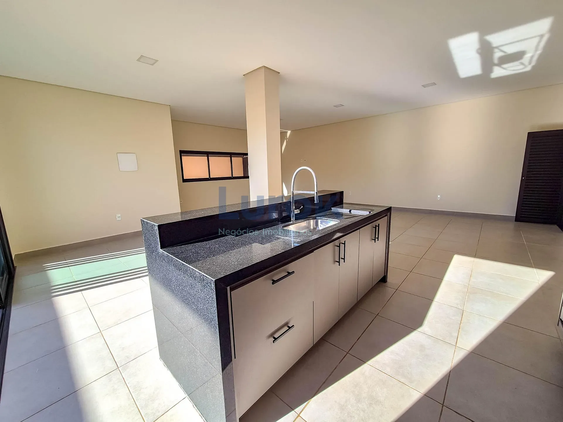 Casa, 3 quartos, 240 m² - Foto 24