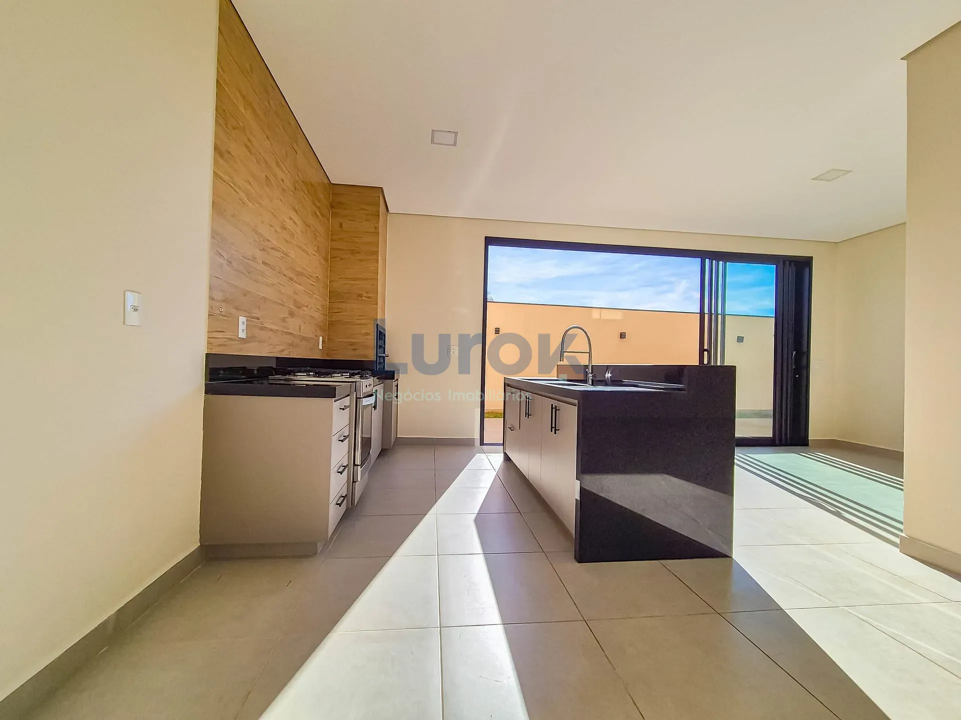 Casa, 3 quartos, 240 m² - Foto 30