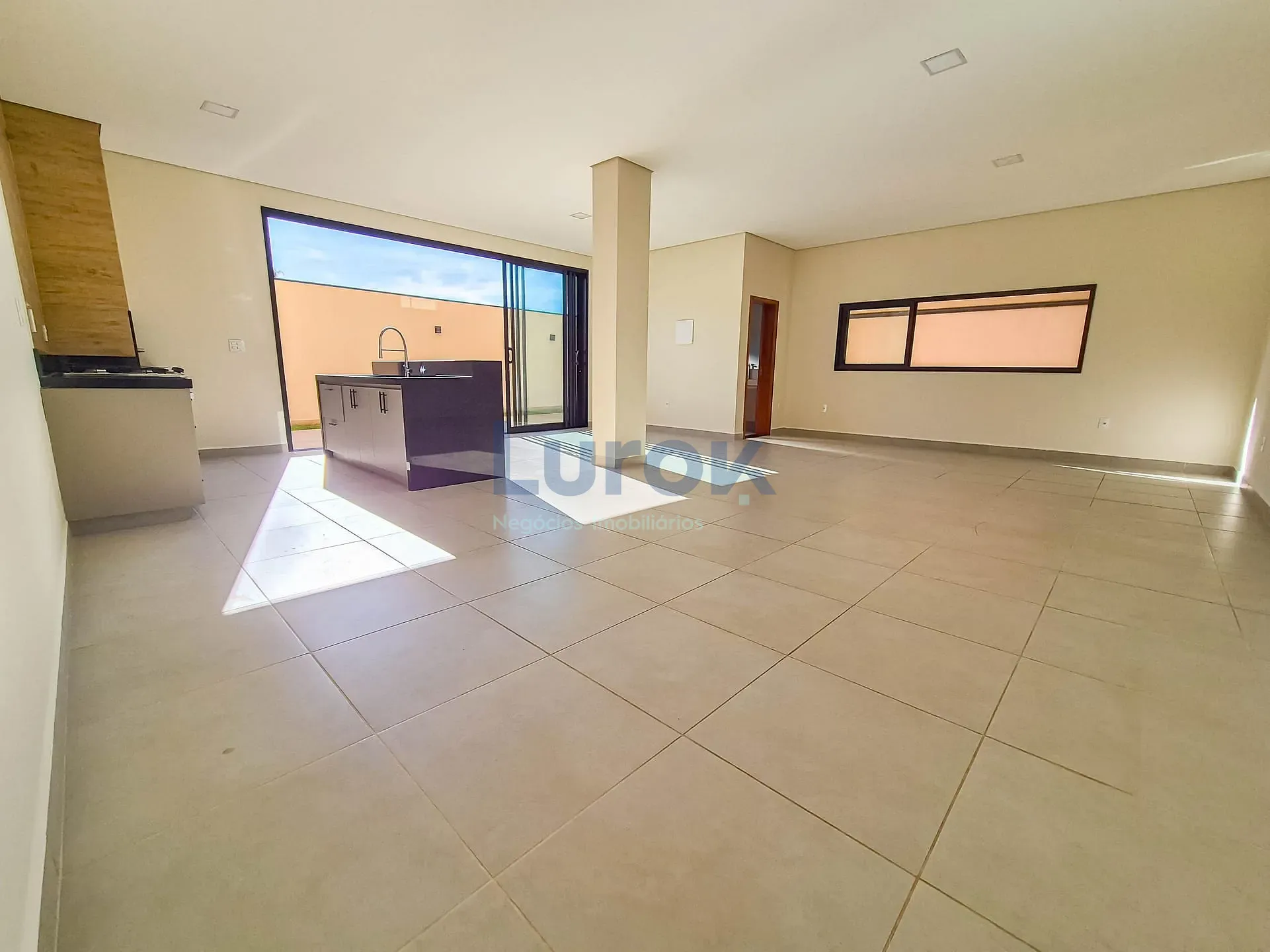 Casa, 3 quartos, 240 m² - Foto 31