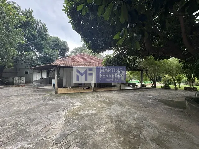 Casa com 360m² 3 quartos e 6 banheiros, para alugar, no bairro Tanque em Rio de Janeiro