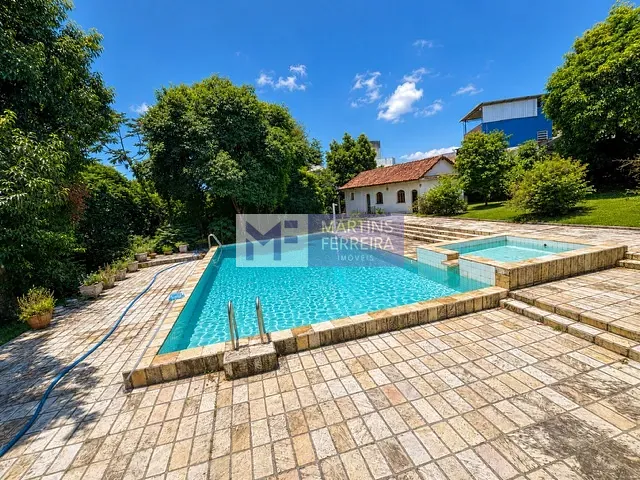 Casa com 360m² 3 quartos e 6 banheiros, para alugar, no bairro Tanque em Rio de Janeiro