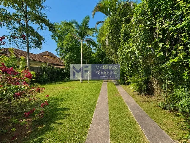 Casa com 360m² 3 quartos e 6 banheiros, para alugar, no bairro Tanque em Rio de Janeiro